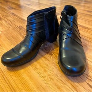 Comfort Plus Predictions Booties Women’s 9 Black Zip Up Almond Toe Ankle Boots